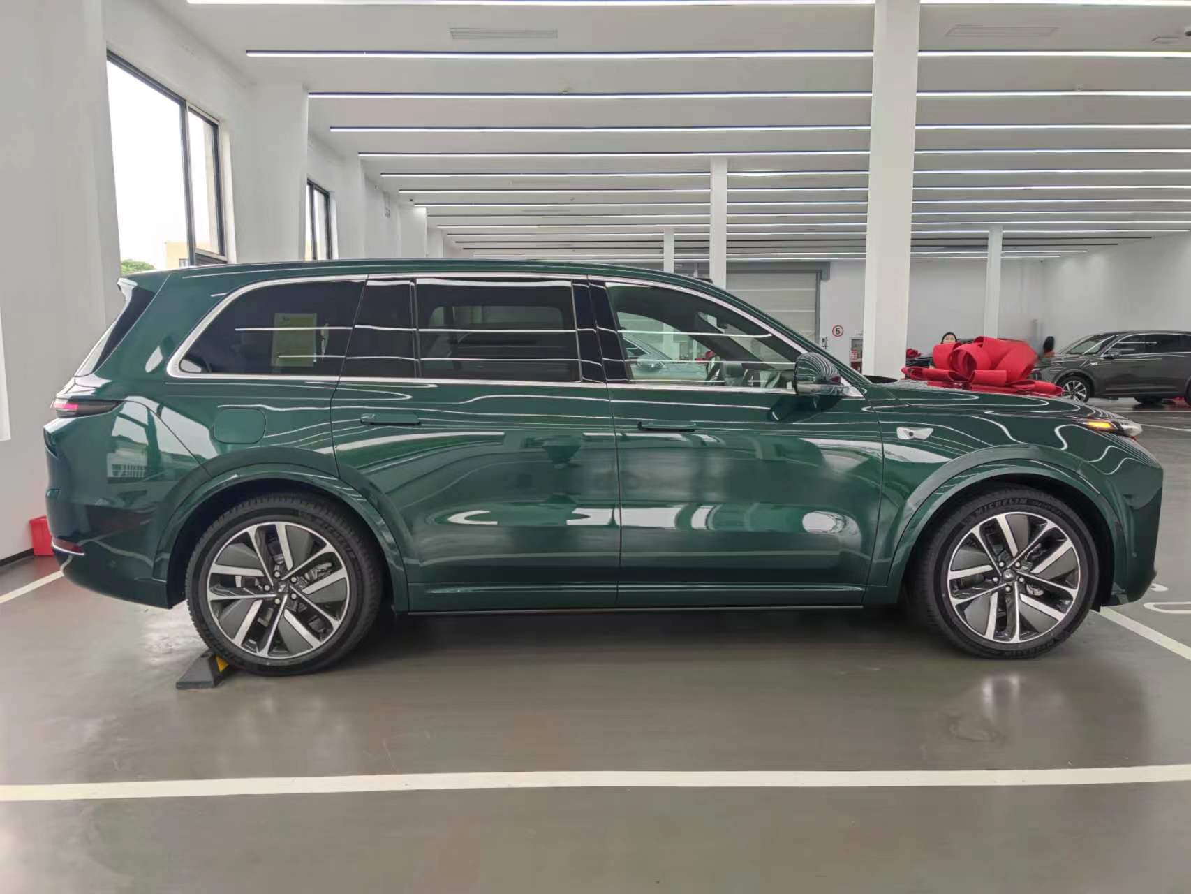 竞品展示用车理想L9自驾租车长包便宜