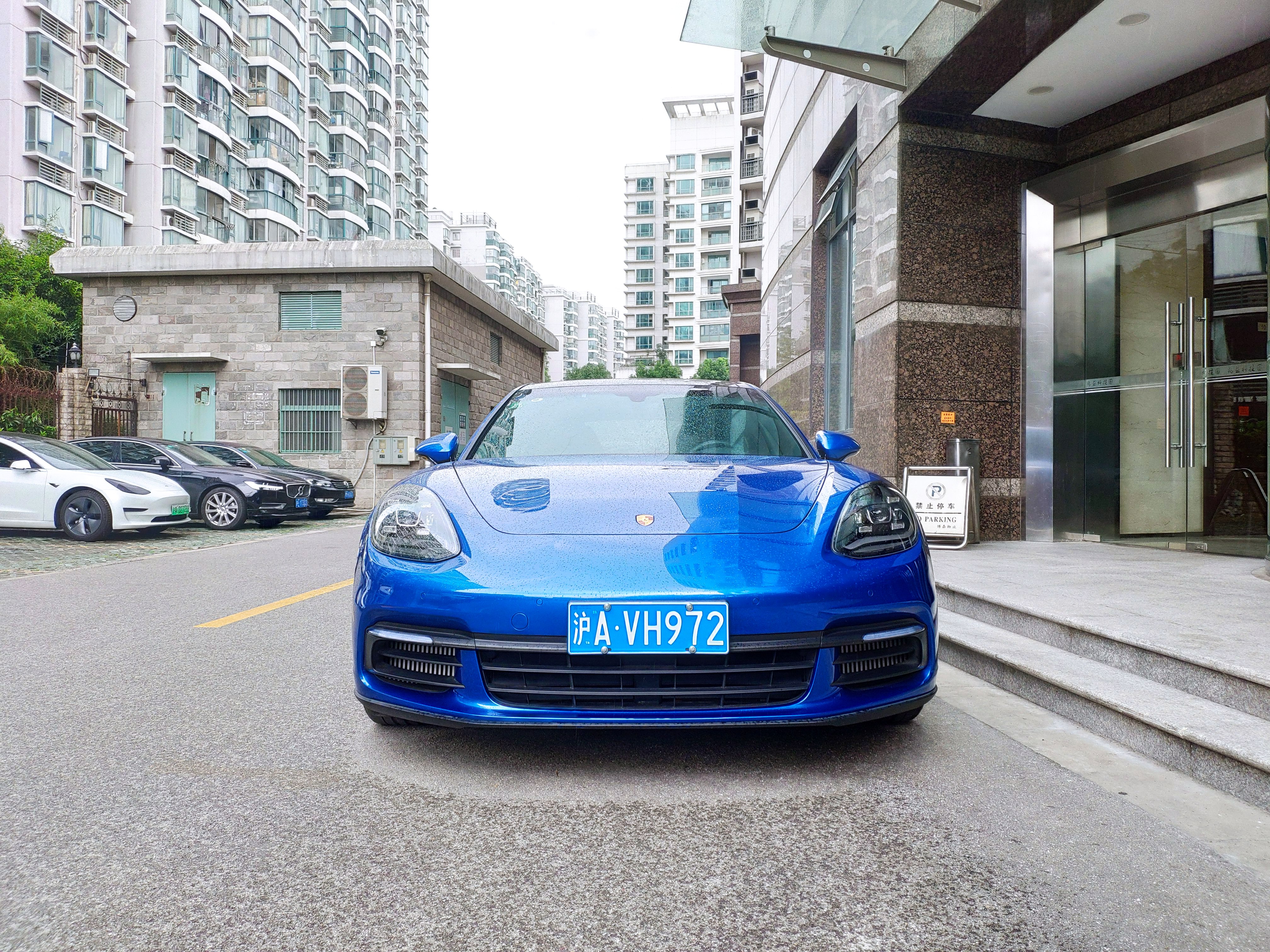 上海虹桥，徐汇区豪华商务车租赁，