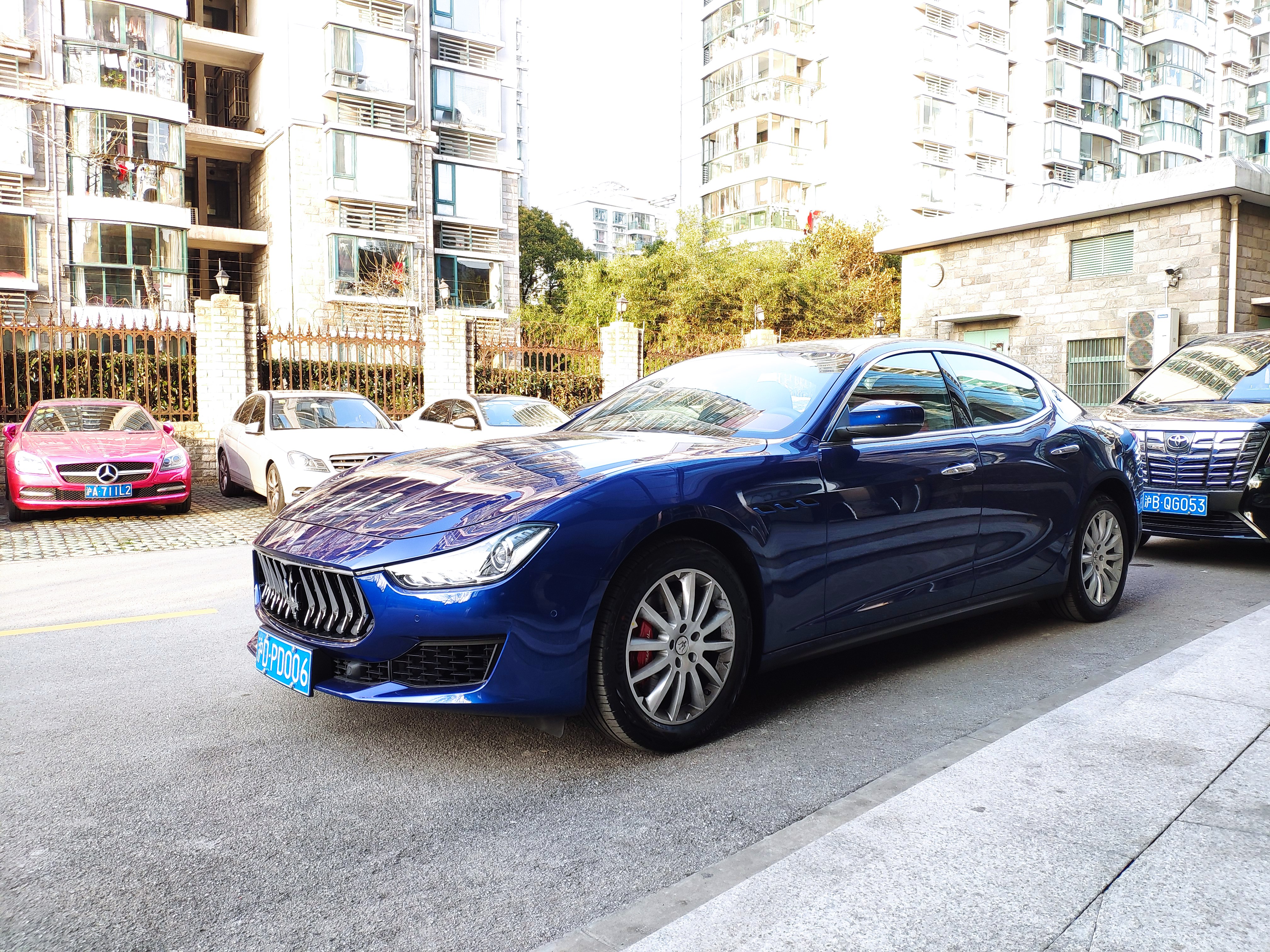 上海浦东租车，玛莎拉蒂豪车租赁出租