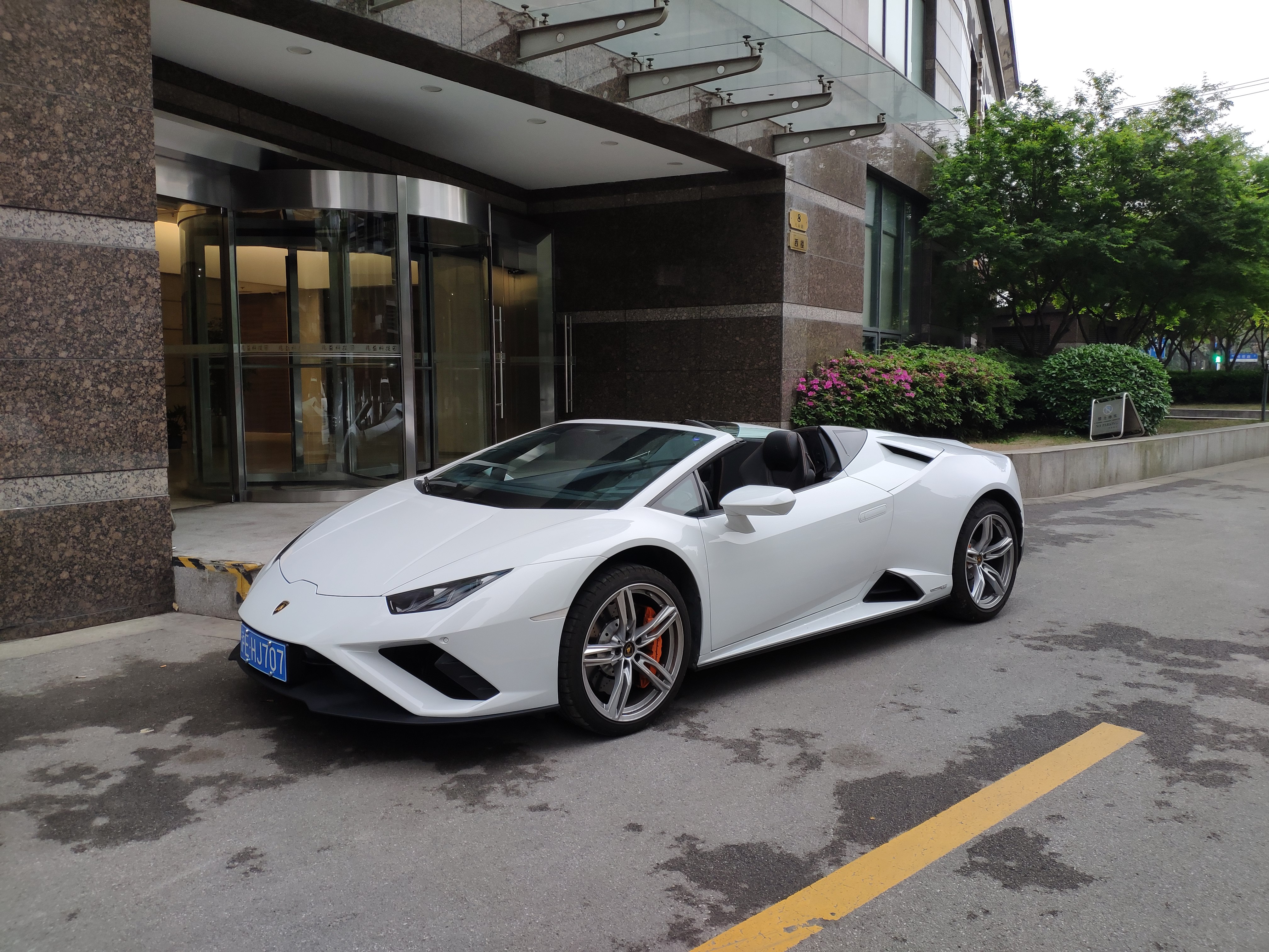 上海超跑汽车租赁，出租各类豪车