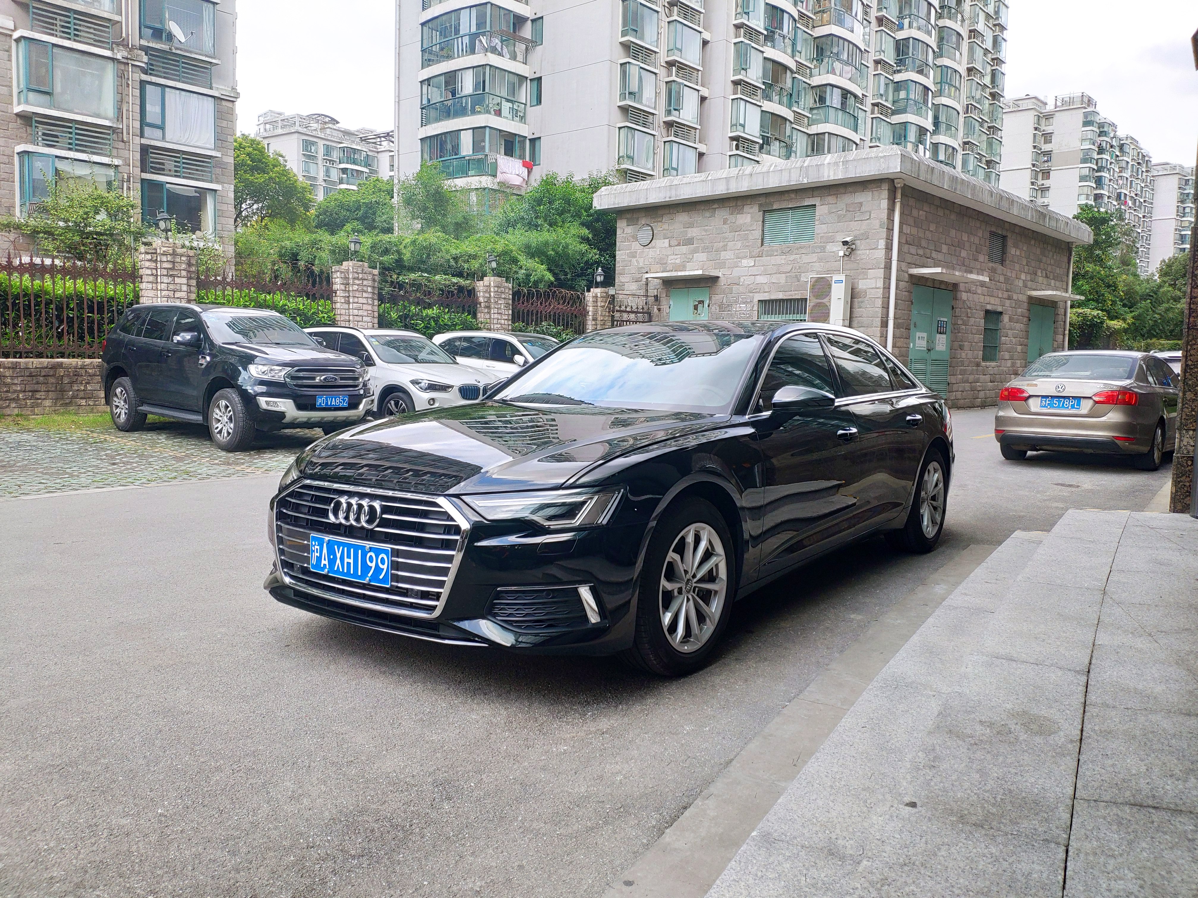上海租车奥迪A6L ，上海汽车租赁